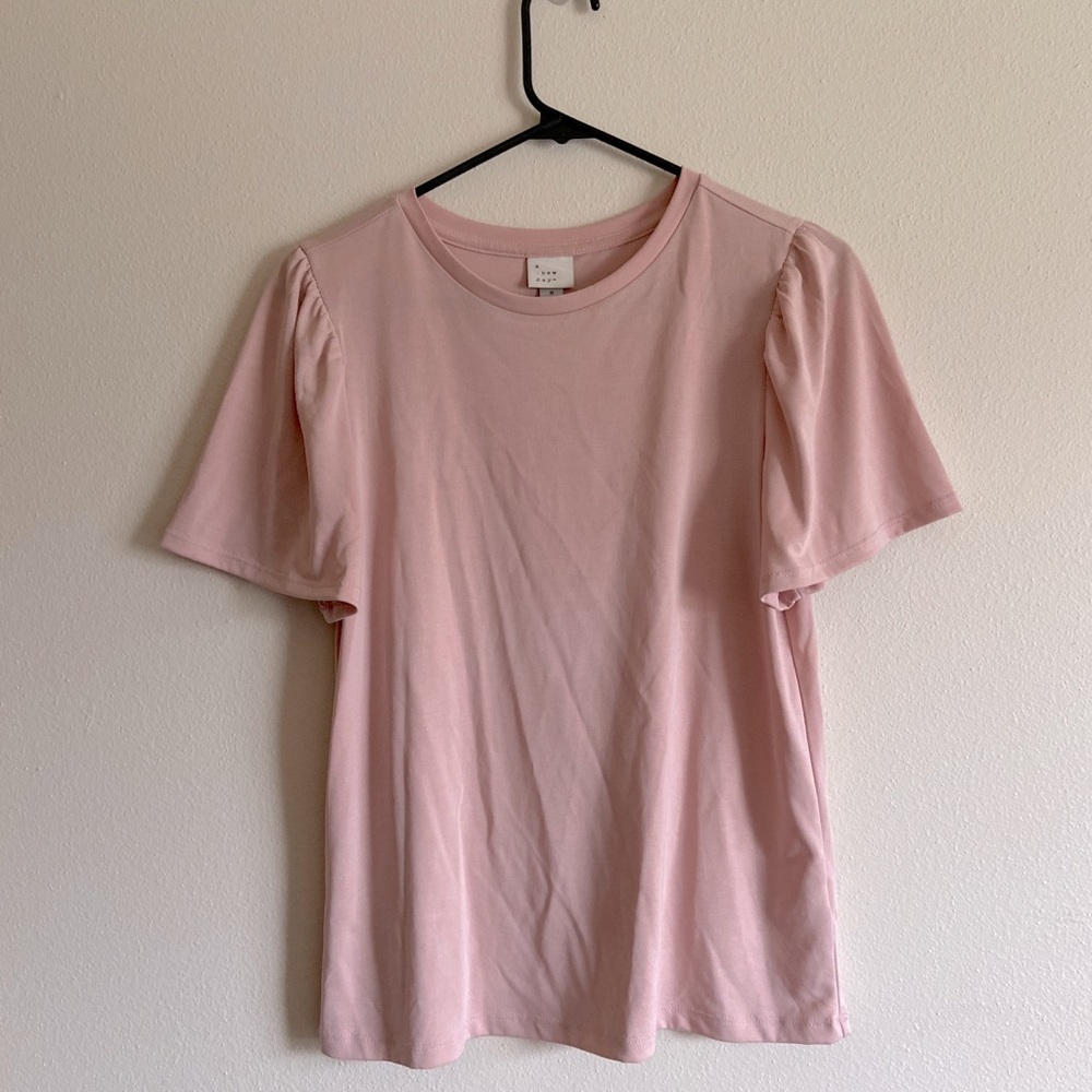 Women’s soft pink dress shirt